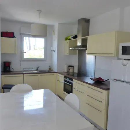 Apartment Pour 4 Personnes- L Accalmie *